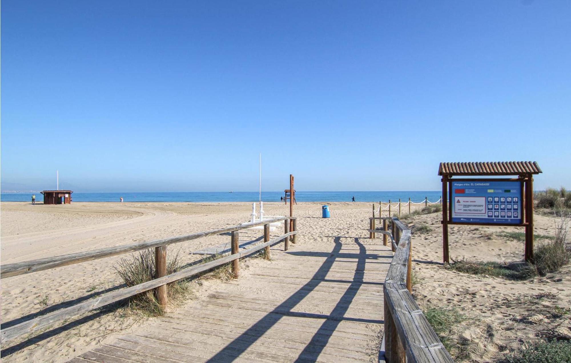 Beach Front Apartment In Los Arenales Del Sol Exterior photo